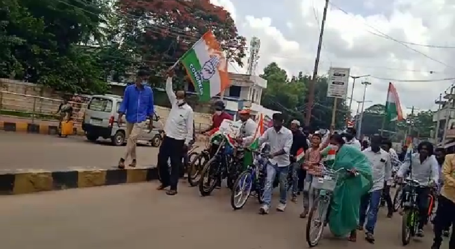 ಡೀಸೆಲ್, ಪೆಟ್ರೋಲ್ ಬೆಲೆಯೇರಿಕೆ ವಿರುದ್ದ ಸೈಕಲ್ ಜಾಥಾ